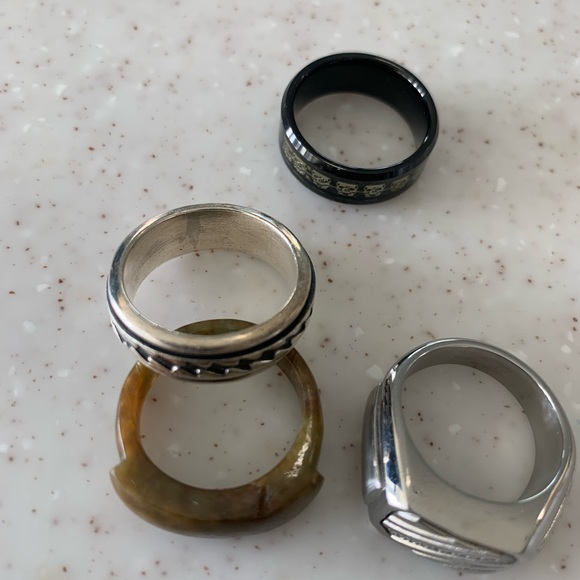 4 Men’s Rings Lot Bundle - Picture 7 of 7